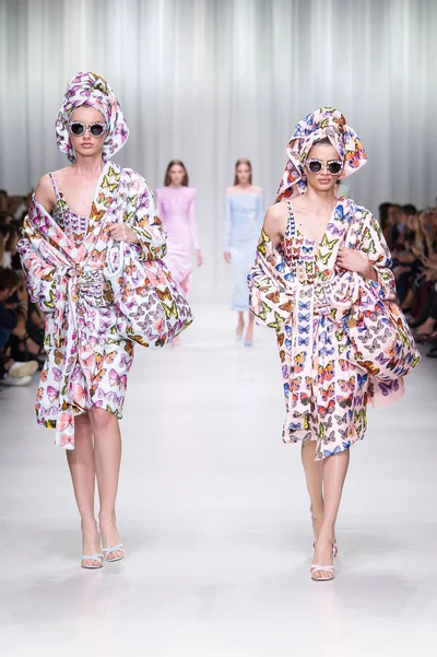 Look 45